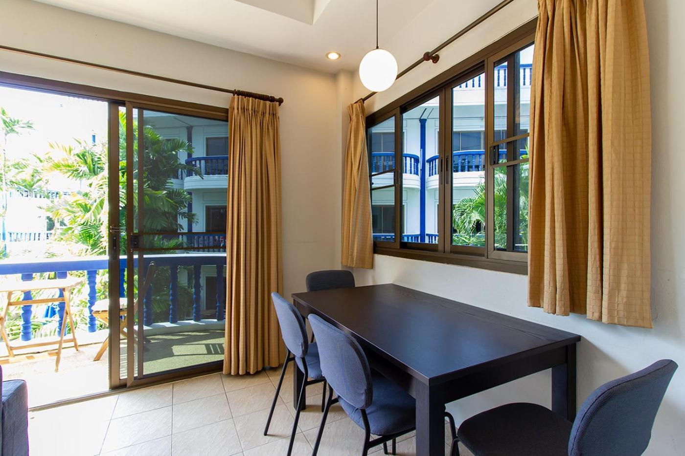 The Club Residence Kamala Beach Room photo